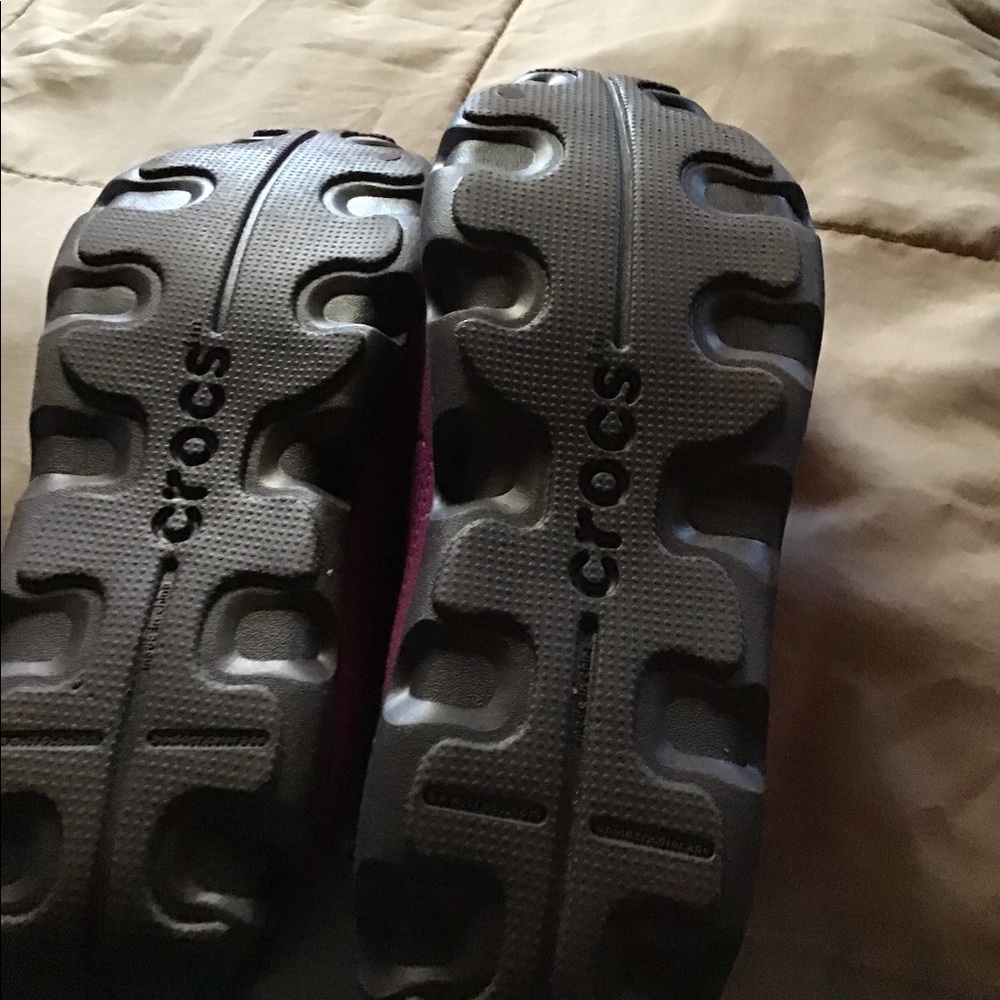 Shoes - Picture 2 of 2